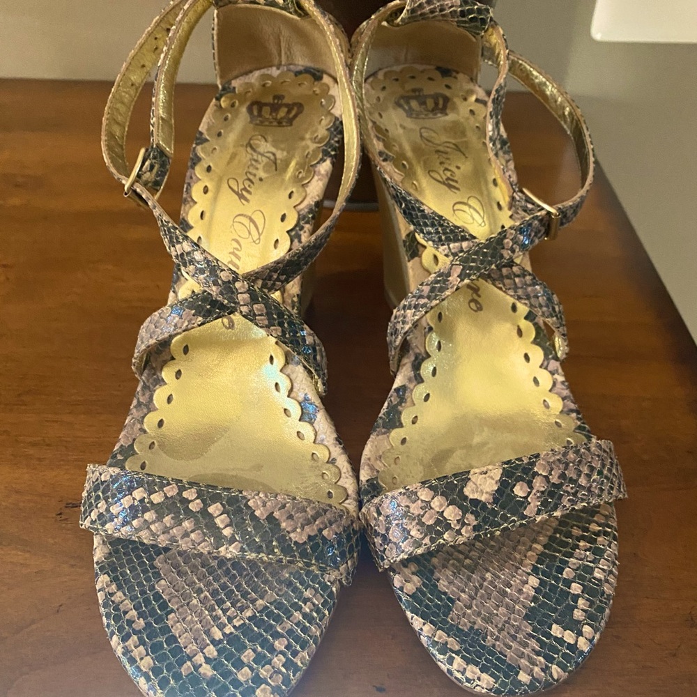 Juicy Couture Wedge Sandals